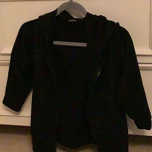 I’m selling a black hooded jacket, very cute and very warm